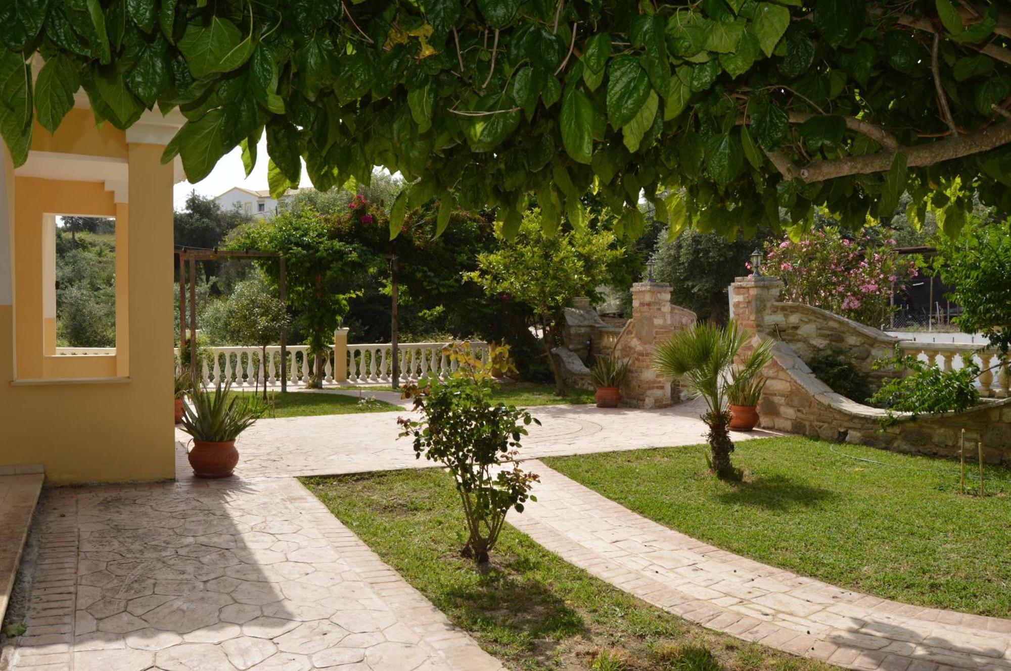 Villa Elena Marathias  Luaran gambar