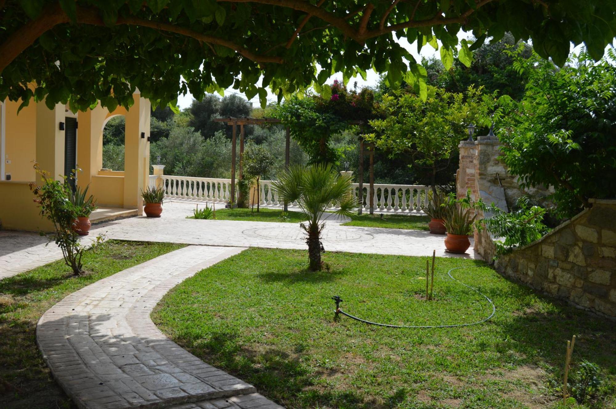 Villa Elena Marathias  Luaran gambar